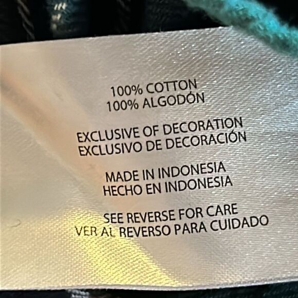 NEW Gap Relaxed Fit Flannel Shirt - Picture 8 of 8